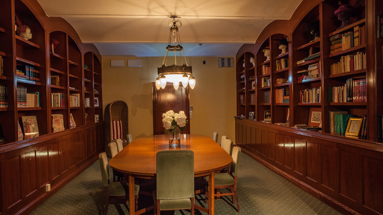 Bild från biblioteket på Oscarsteatern